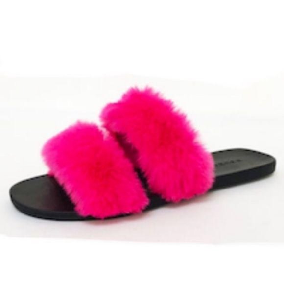 Faux Fur Double Band Slides in Pink - Picture 5 of 5